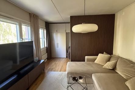 Möblerad 1,5:a i Kista med parkering